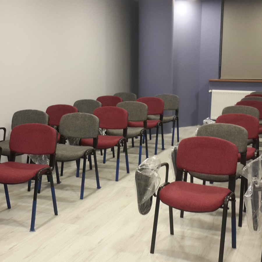 Konferans sandalyesi imalatı